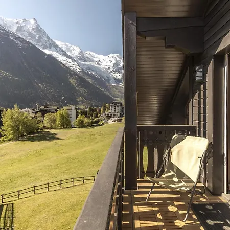 Le Savoy - By Care Concierge Chamonix